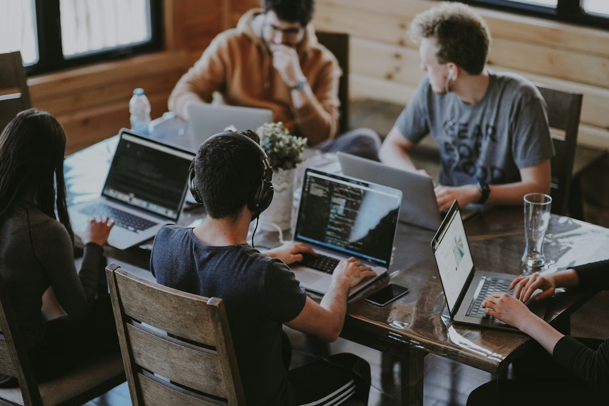 About Facto Solutions
